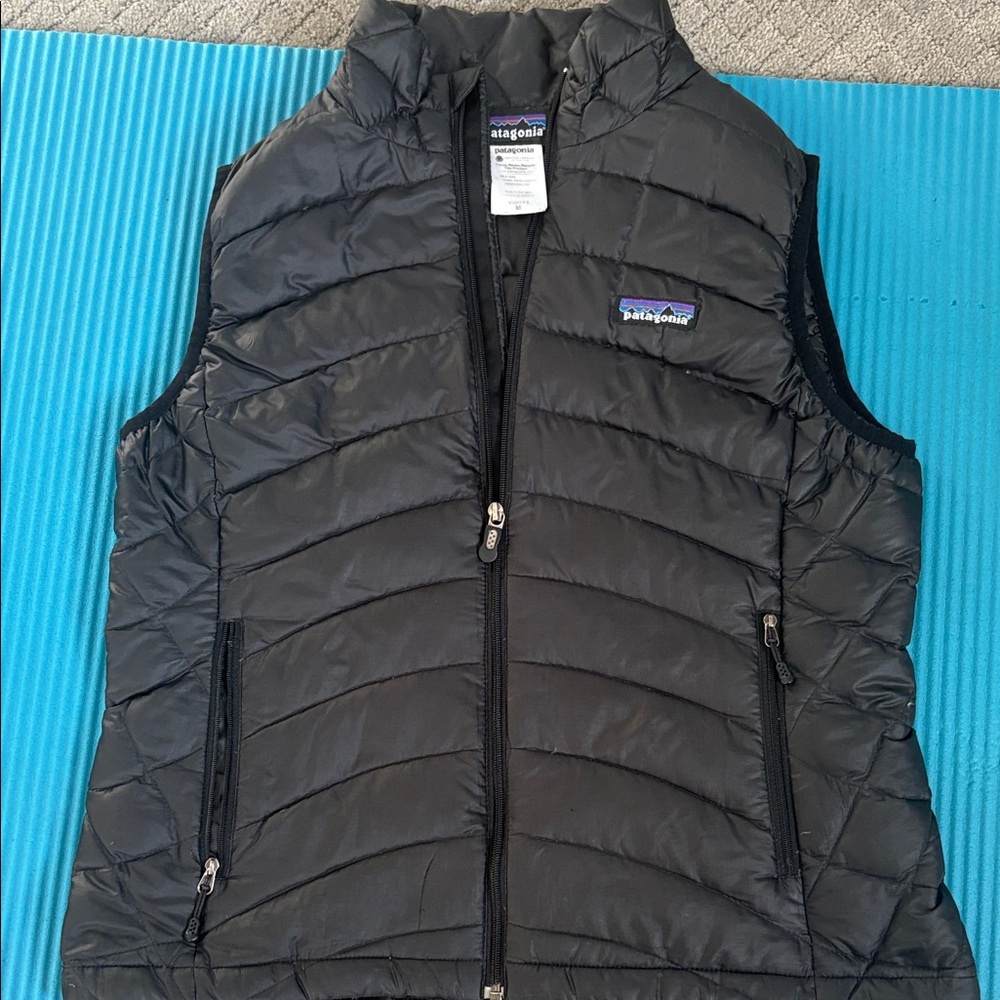 Patagonia Midnight Black Quilted Vest